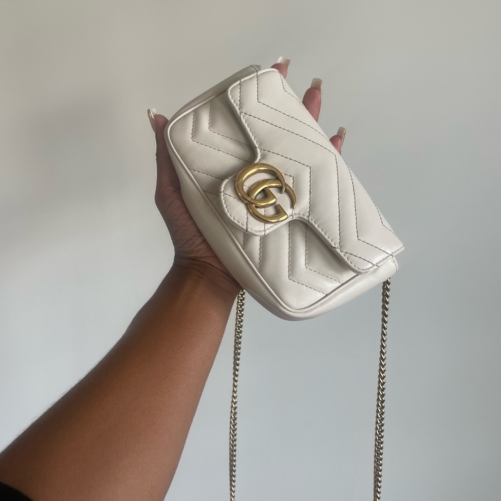 GUCCI GG MARMONT MATELASSE SUPER MINI BAG WHITE CREME GOLD